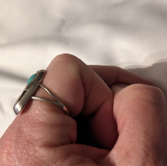 Vintage Sterling Silver bear print with turquoise - Picture 3 of 16